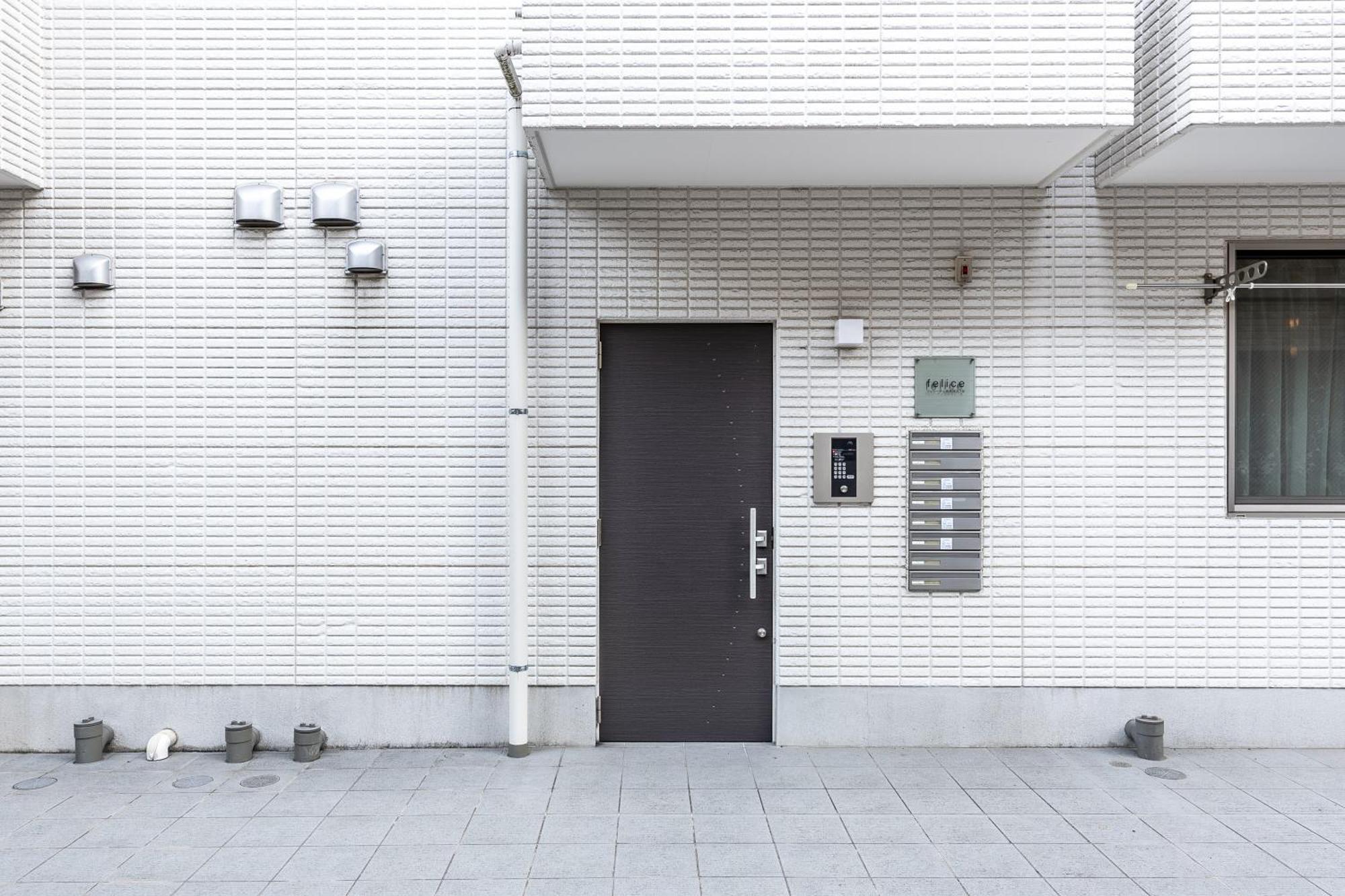 Отель Felice Nishi-Shinjuku Токио Экстерьер фото